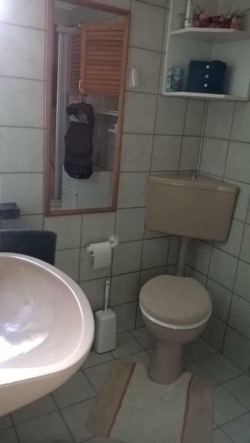 Gemuetl. Ferienwohnung Und Privatzimmer Hamburg Exterior photo